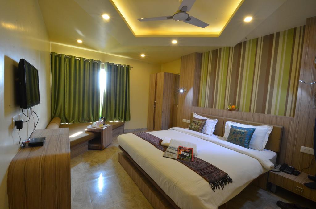 Banaras Haveli Hotel