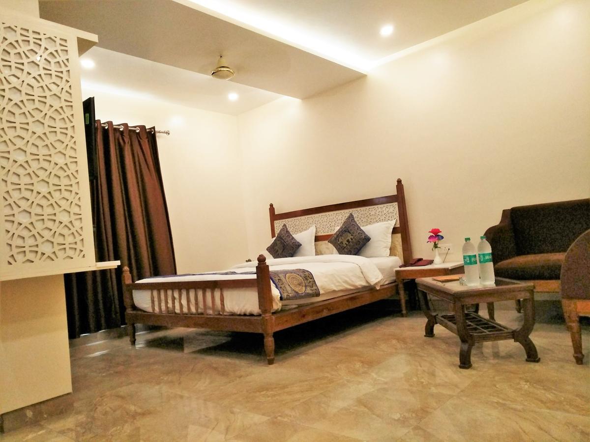 Banaras Haveli 3*