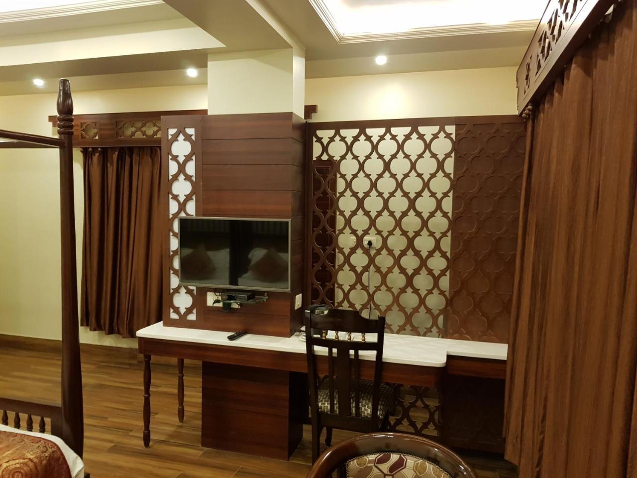 Banaras Haveli Hotel 3*